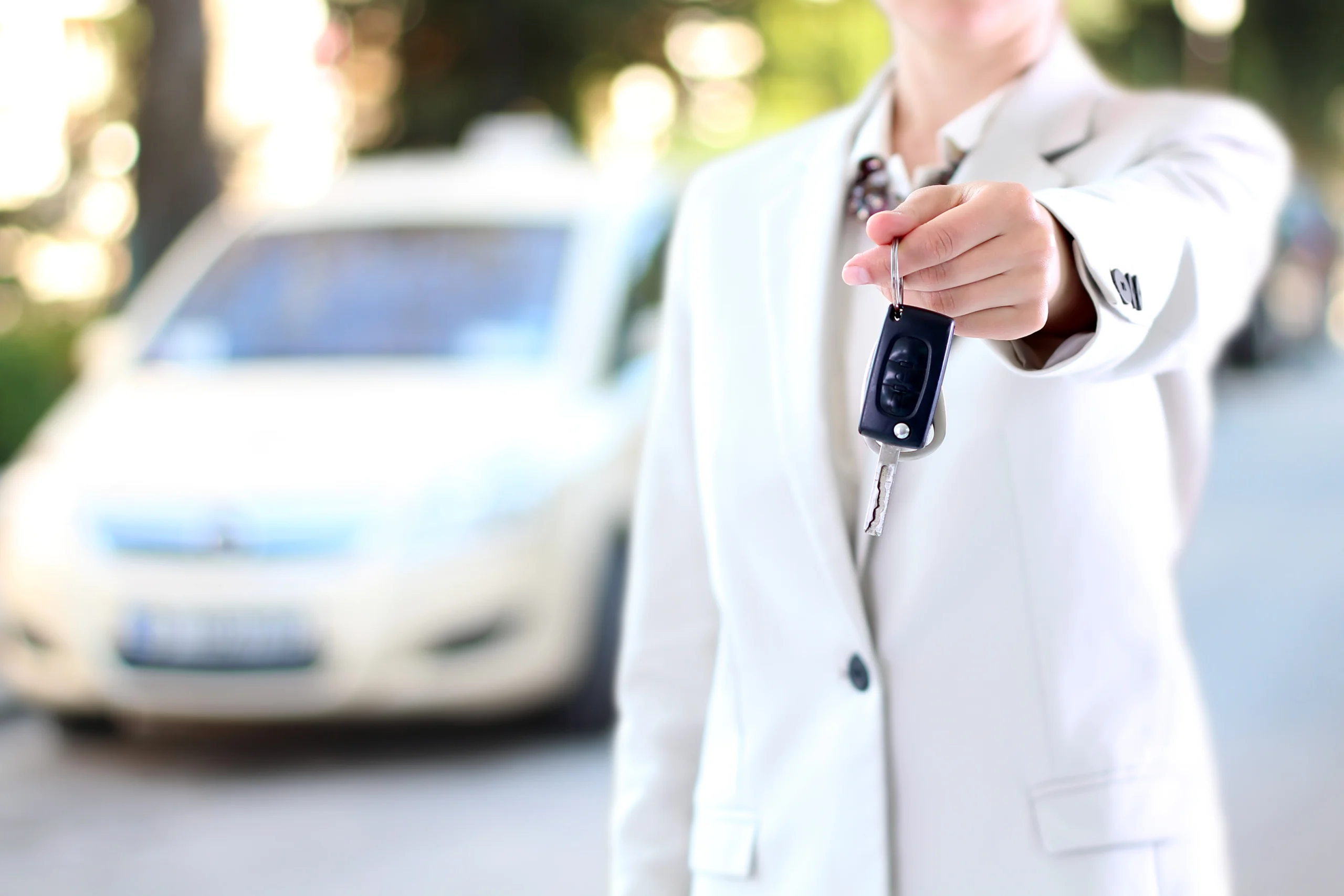 54423808_l man with car key